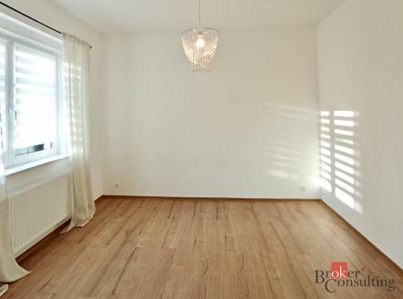 Pronájem bytu, 3+kk, 60 m²