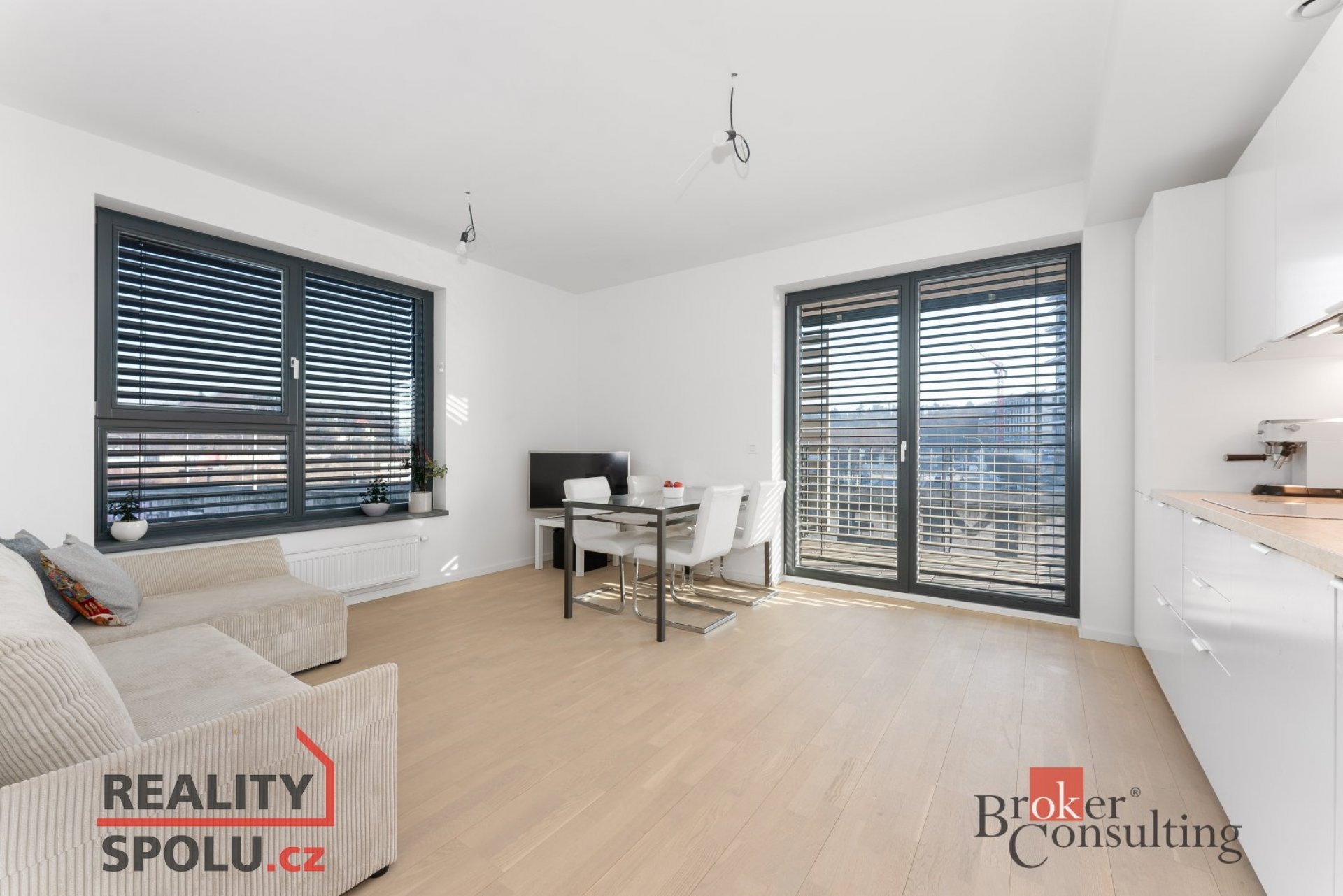 Prodej, byty/3+kk, 91 m2, Mezi vodami 2390/41, Modřany, 14300 Praha 4 [ID 55995]