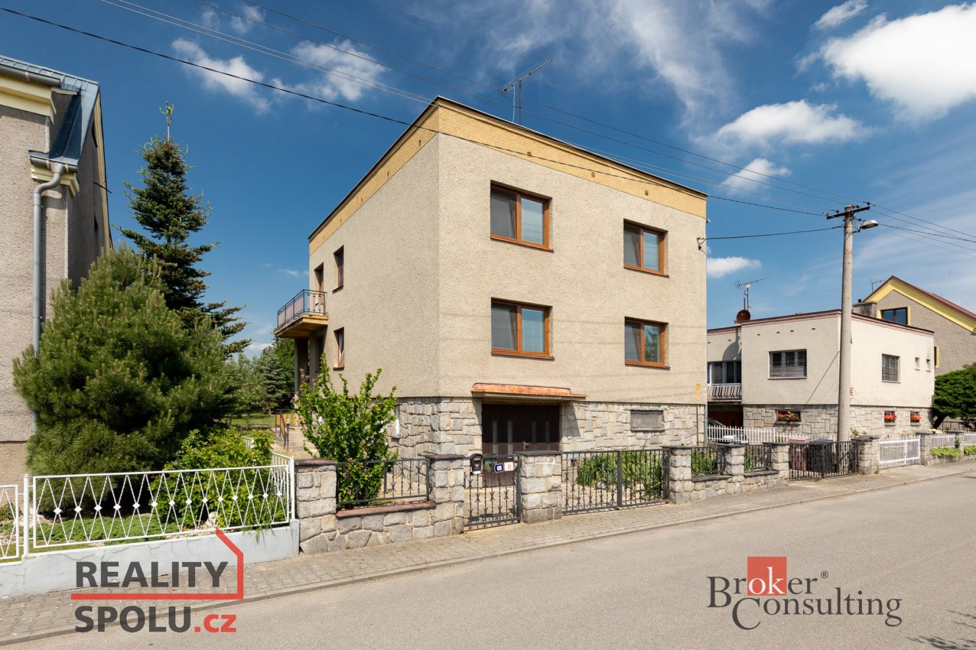 Prodej dvougeneračního rodinného domu ve Štěpánkovicích