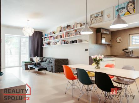Prodej - dům/vila, 370 m²