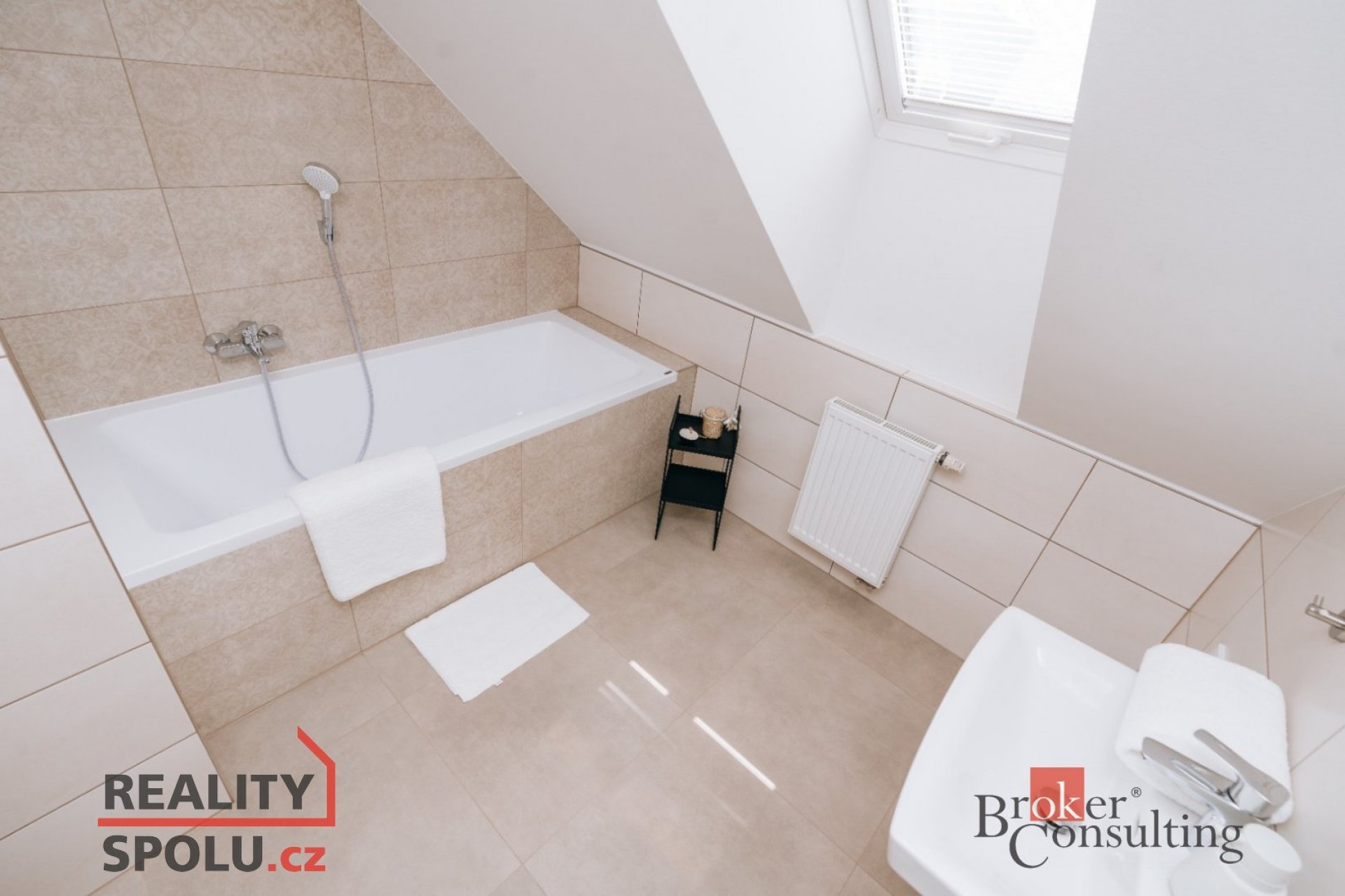 Prodej, byty/3+kk, 104 m2, 79324 Karlova Studánka, Bruntál [ID 62488]