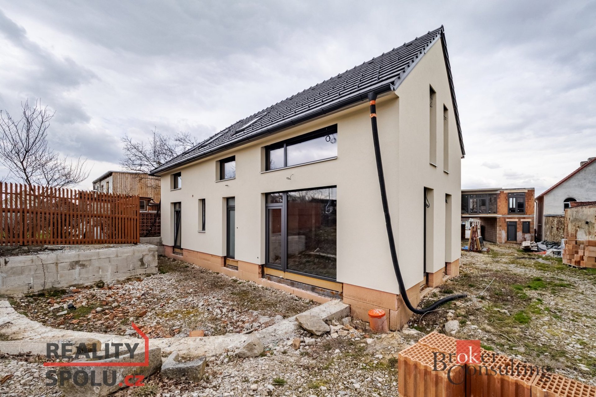 Prodej, komerční/činžovní dům, 670 m2, 37384 Dubné, České Budějovice [ID 60365]