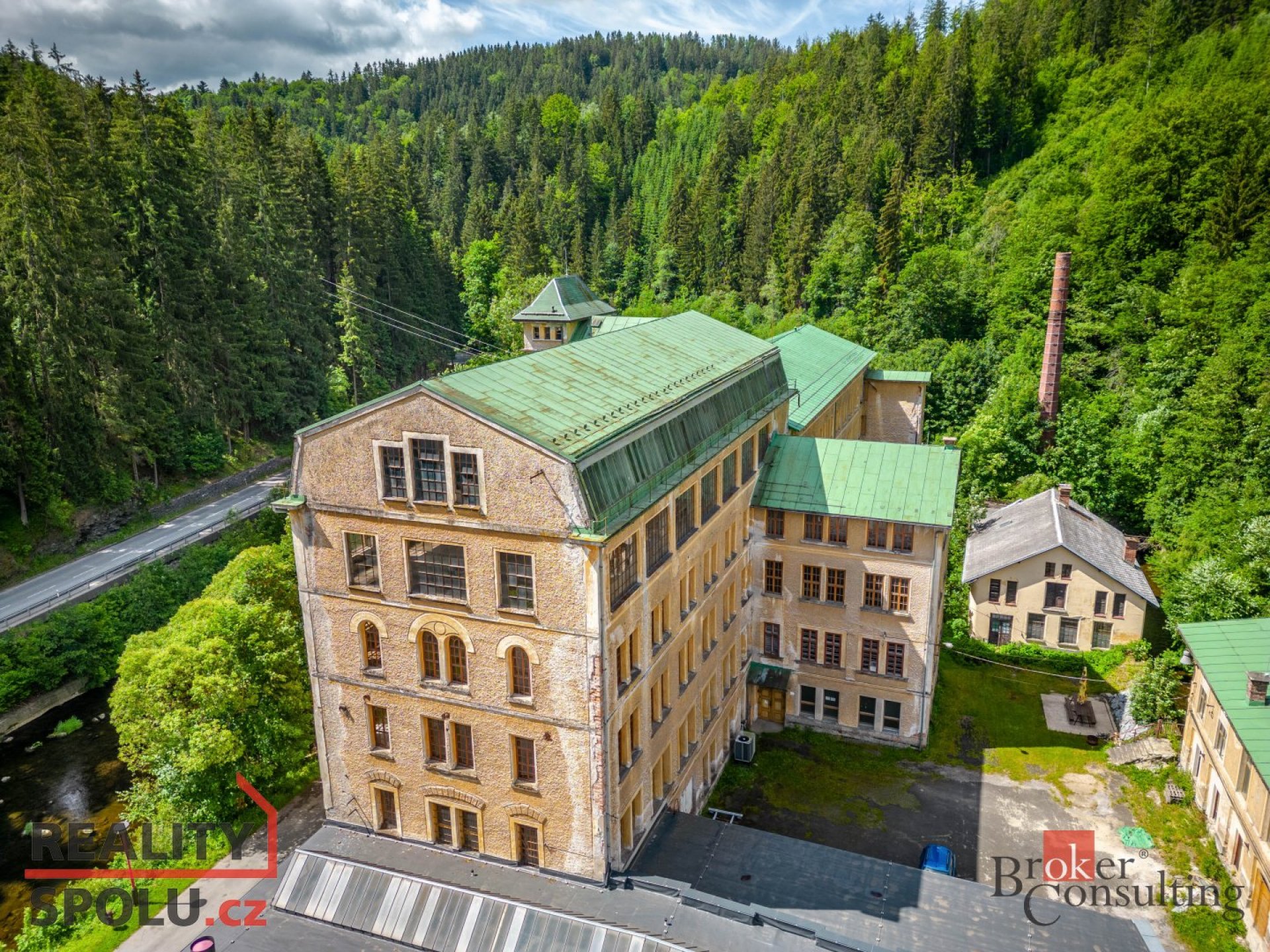 Prodej, komerční/výroba, 2696 m2, Buřany , Jablonec nad Jizerou, Semily [ID 61451]