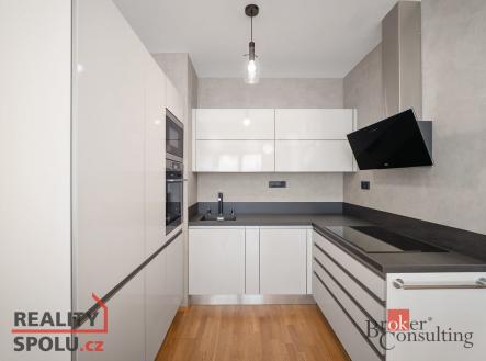 Pronájem bytu, 3+kk, 73 m²