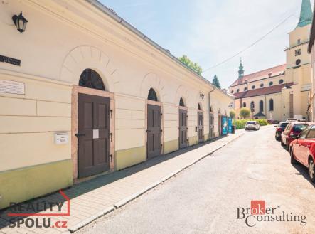 Prodej - komerční objekt, jiný, 250 m²