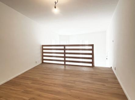 Pronájem bytu, 2+kk, 56 m²