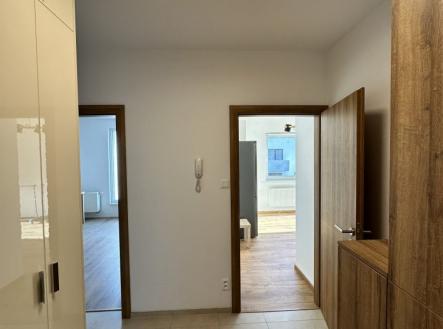 Pronájem bytu, 2+kk, 62 m²