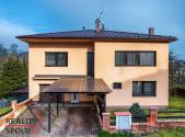 Prodej - dům/vila, 318 m²