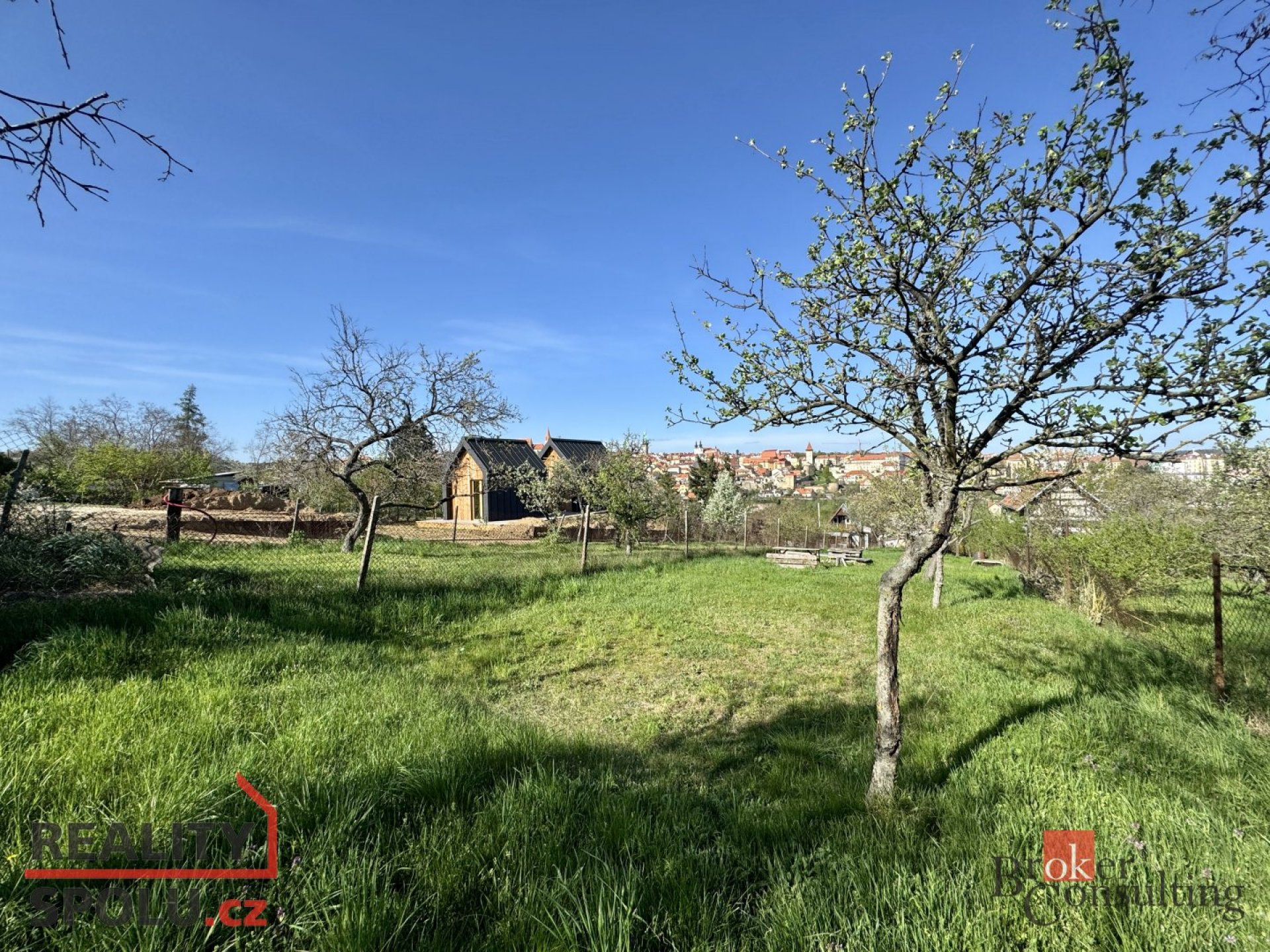 Prodej, pozemky/zahrada, 628 m2, Znojmo, Znojmo [ID 69012]