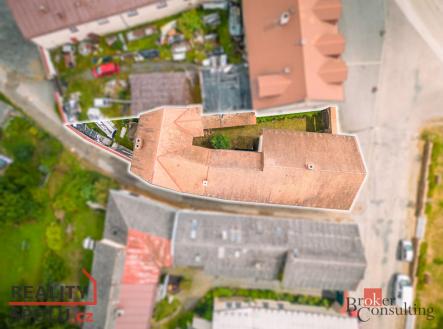 Prodej - dům/vila, 450 m²