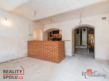 Prodej - dům/vila, 450 m²