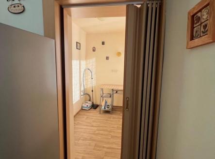 Pronájem bytu, 3+1, 100 m²