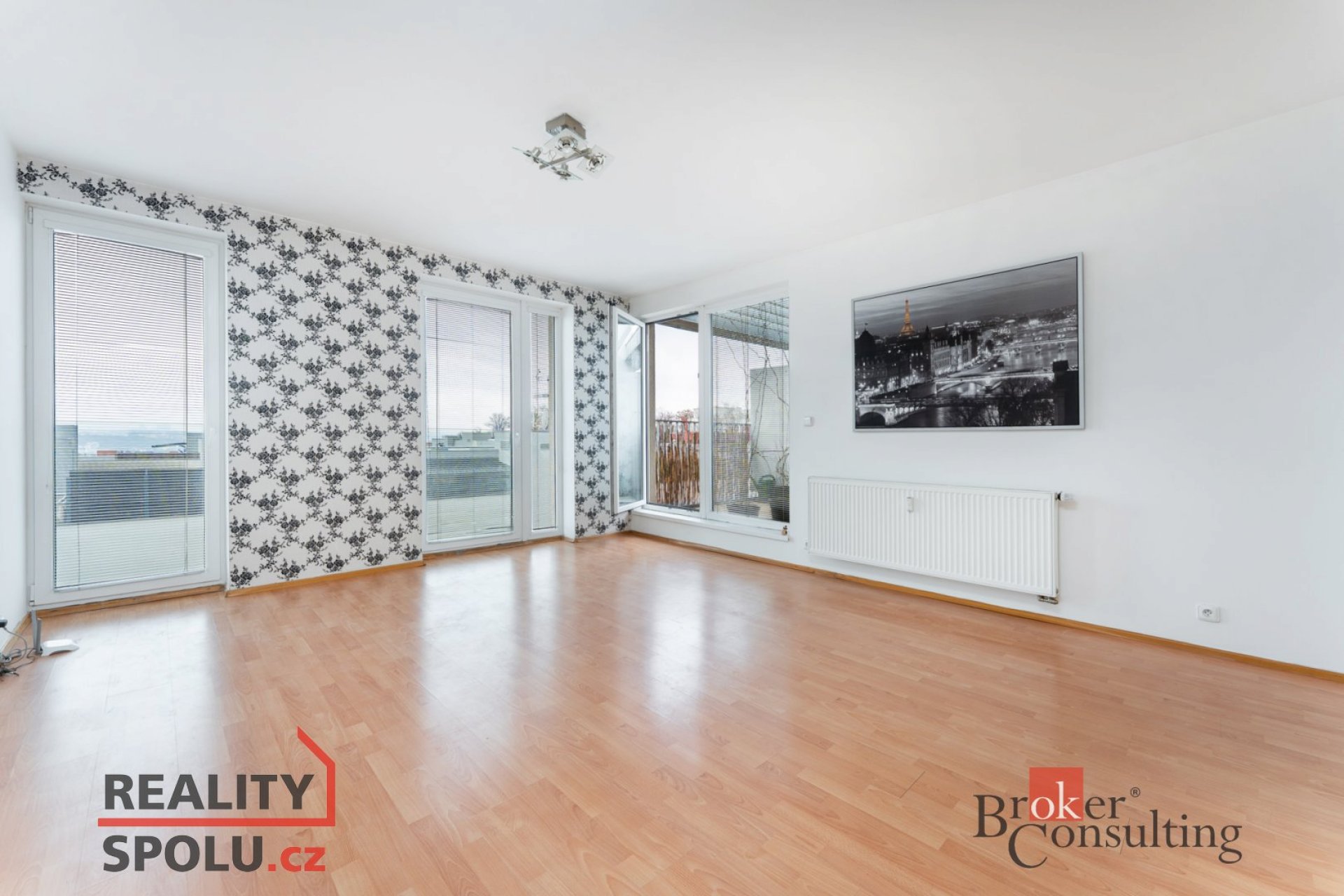 Prodej bytu 2+kk 56 m² Zubrnická, Praha - Prosek