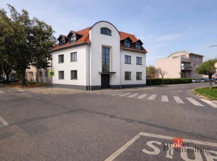 Prodej - komerční objekt, jiný, 786 m²