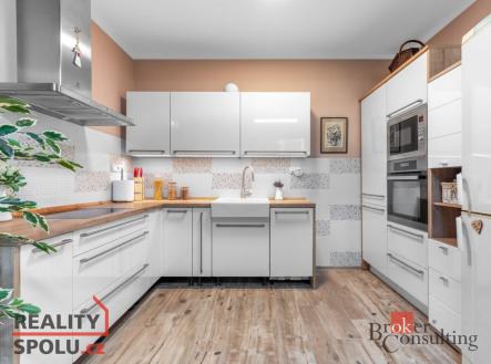 Prodej - dům/vila, 300 m²