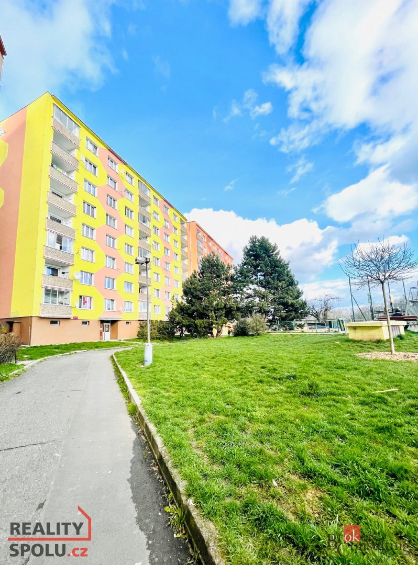 Převod dr. podílu, byty/2+1, 60 m2, Kamenná 5116, 43004 Chomutov, Chomutov [ID 70803]
