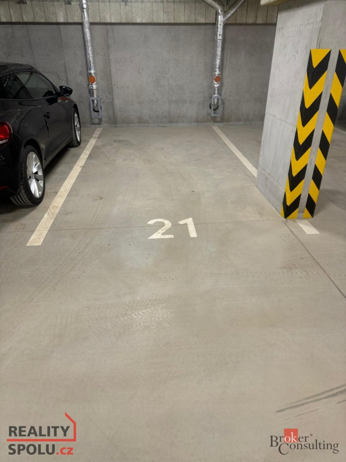 Pronájem, ostatní/garážové stání, 12 m2, Měděná 3061/4, 30100 Plzeň, Plzeň-město [ID 71270]