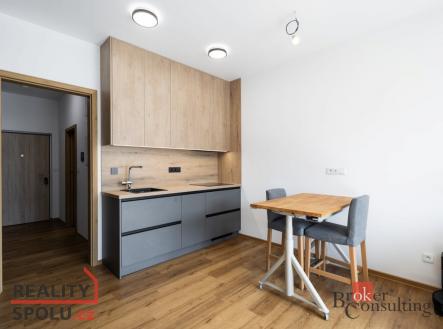 Pronájem bytu, 1+kk, 33 m²