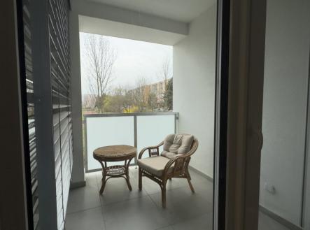 Pronájem bytu, 1+kk, 32 m²