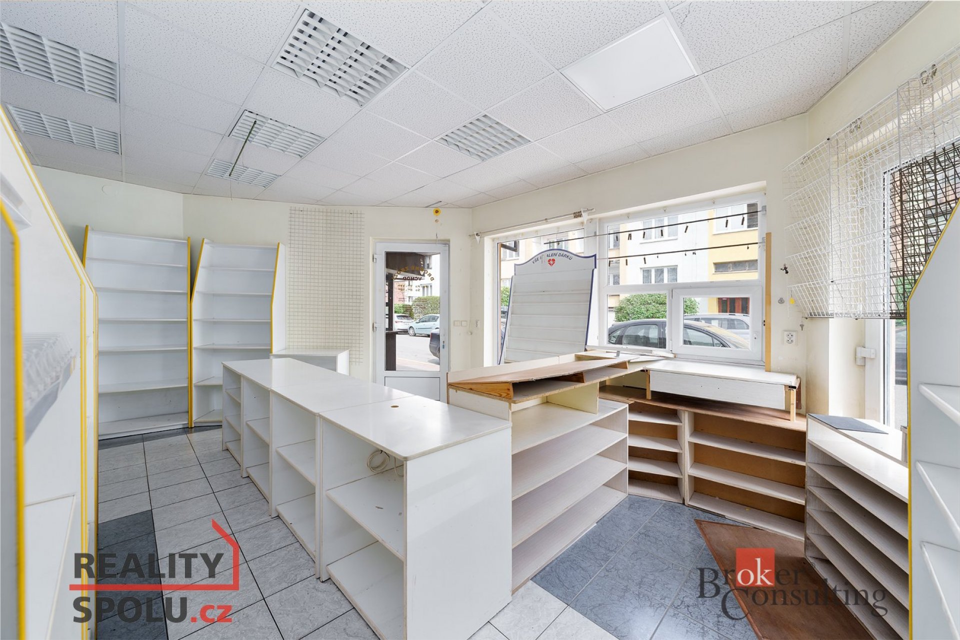 Prodej, komerční/obchodní prostory, 68 m2, Dr. E. Beneše 811, 27801 Kralupy nad Vltavou, Mělník [ID 