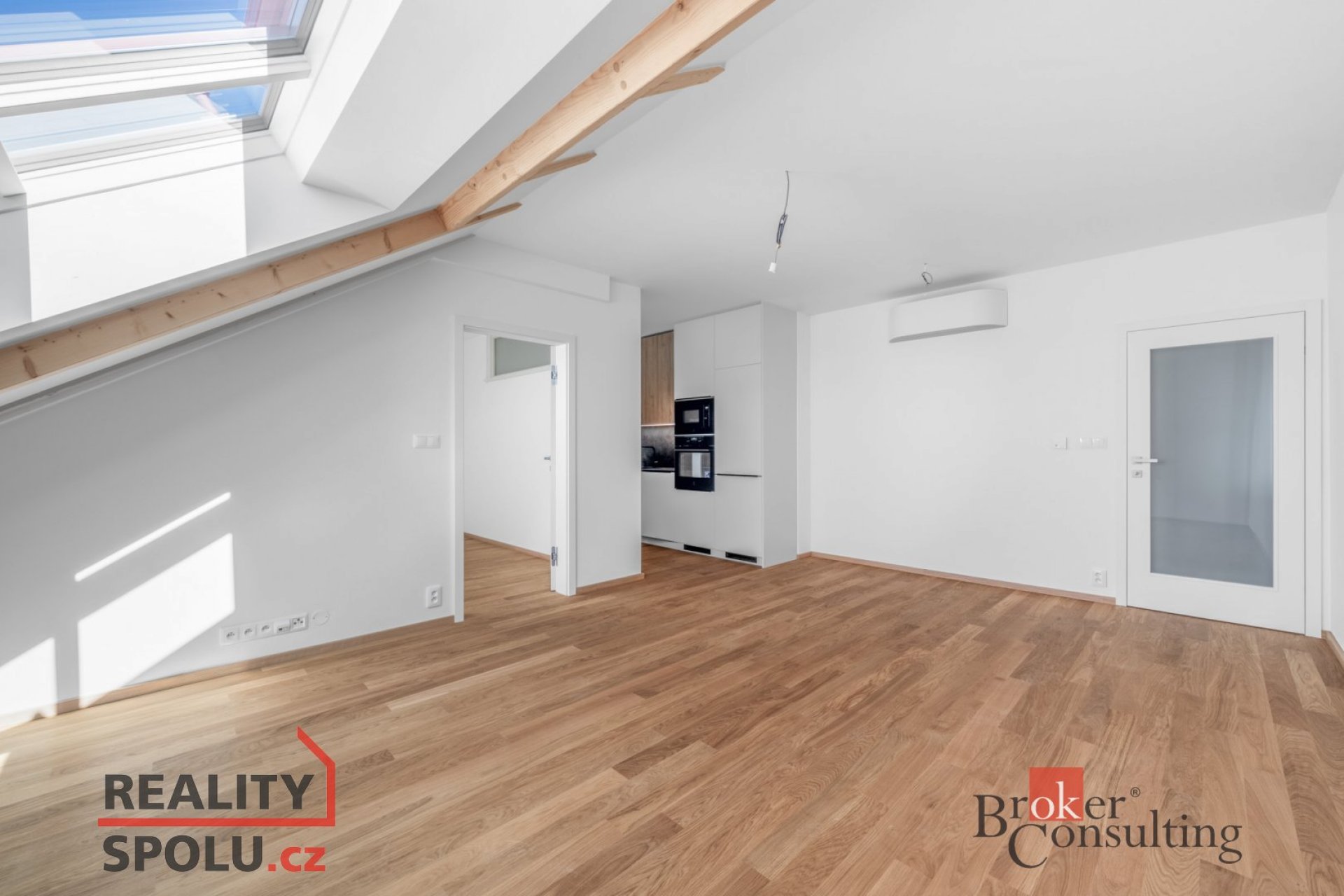 Prodej, byty/3+kk, 78.2 m2, Jirsíkova 540/4, Karlín, 18600 Praha 8 [ID 70879]