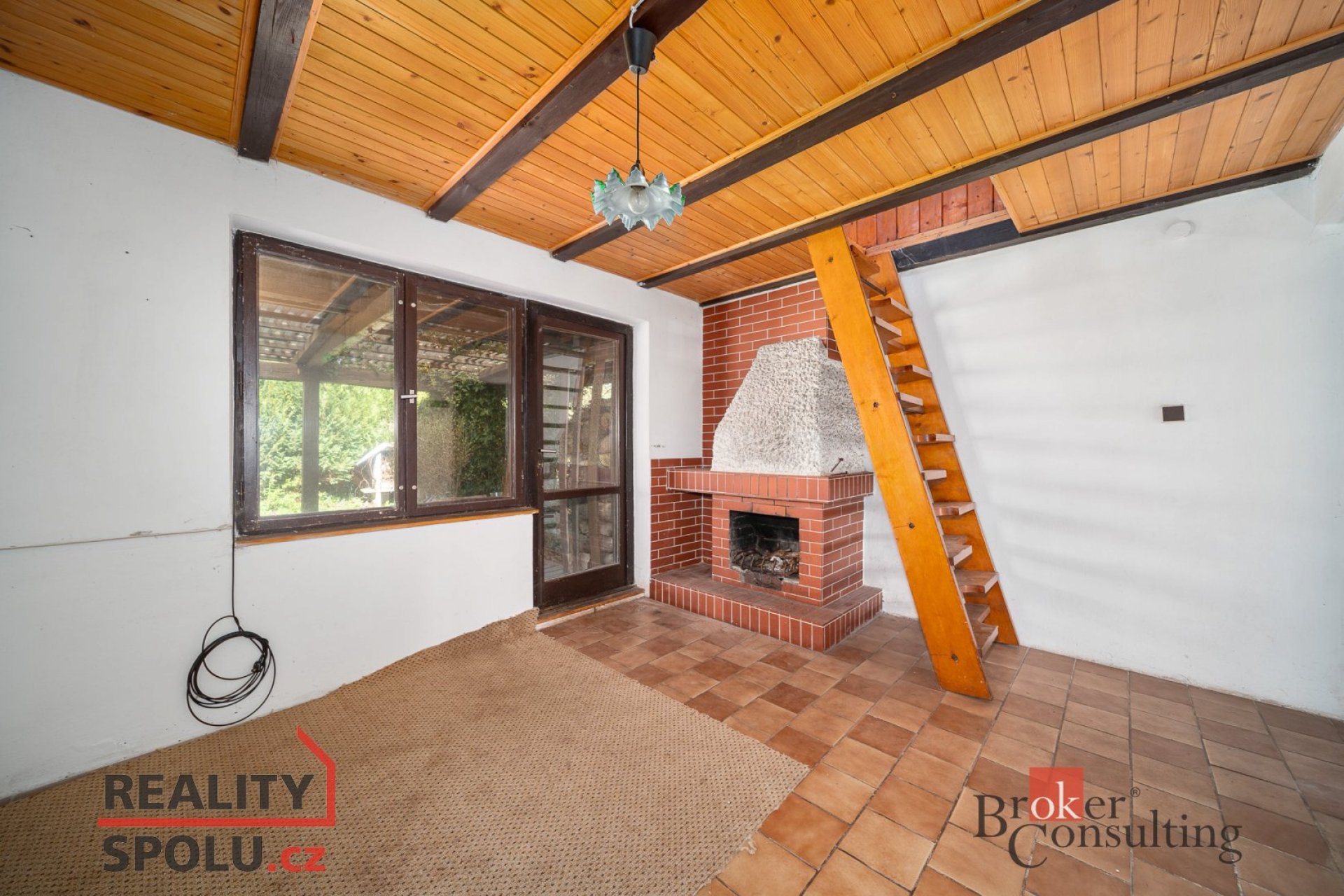 Prodej chaty 27 m², zahrada 340 m² + vlastní les 1164 m², Náchod – Kašparák
