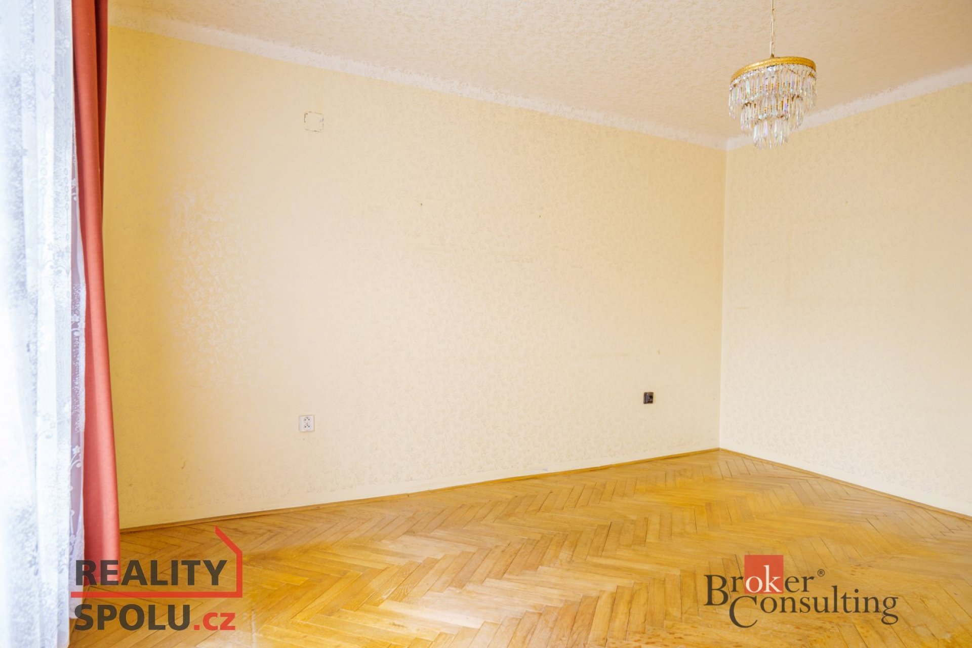 Prodej, byty/2+1, 58.24 m2, Husova 217, 25070 Odolena Voda, Praha-východ [ID 71580]