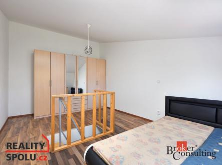 Pronájem bytu, 2+kk, 37 m²