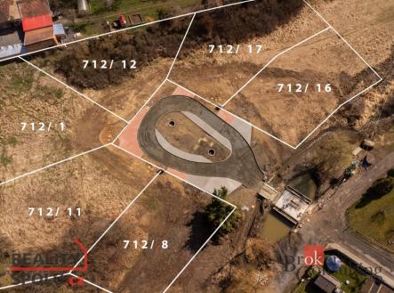 Prodej - pozemek pro bydlení, 784 m²