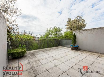 Pronájem bytu, 1+kk, 56 m²