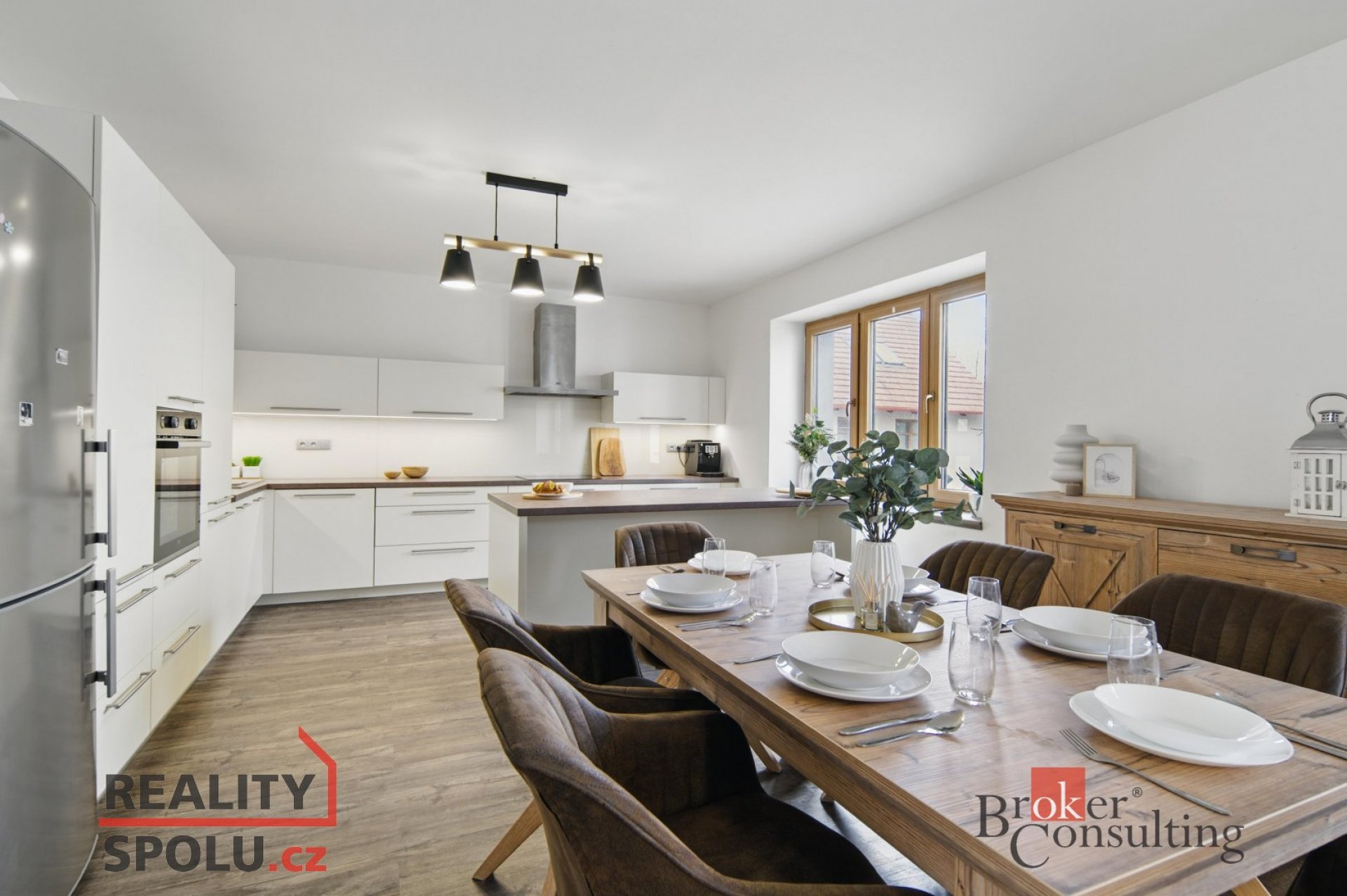 Prodej rodinného domu 206 m2, pozemek 445 m2, Pchery