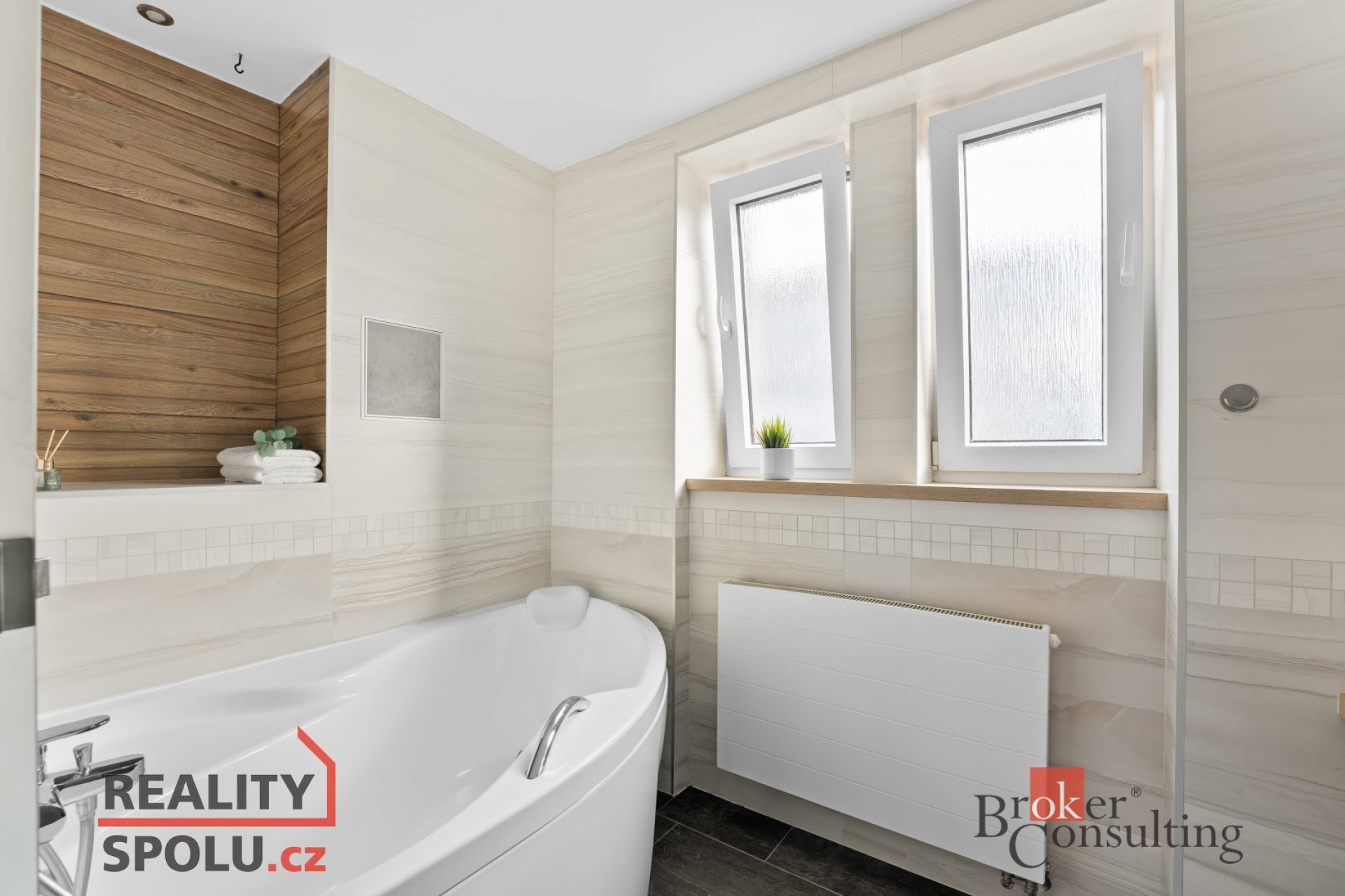 Pronájem, byty/2+1, 57 m2, Na Střezině 1114/14, 50003 Hradec Králové, Hradec Králové [ID 71861]
