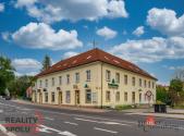 Prodej - dům/vila, 652 m²
