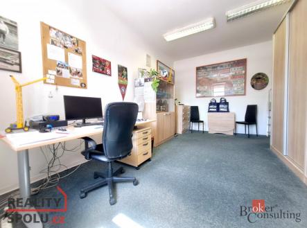 Pronájem - komerční objekt, administrativní budova, 41 m²