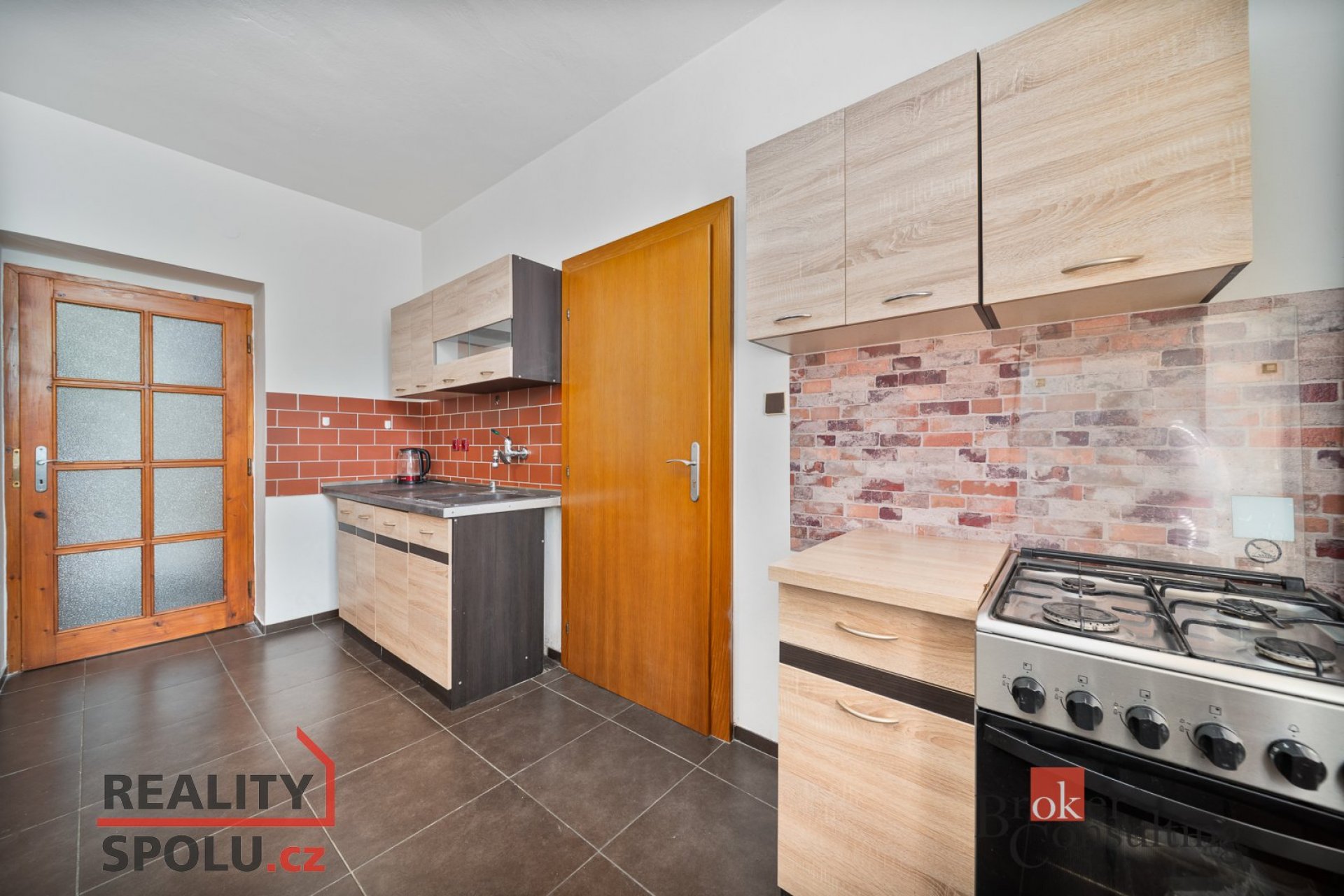 Moderní byt 2+1 s výhledem do zahrady přímo naproti parku