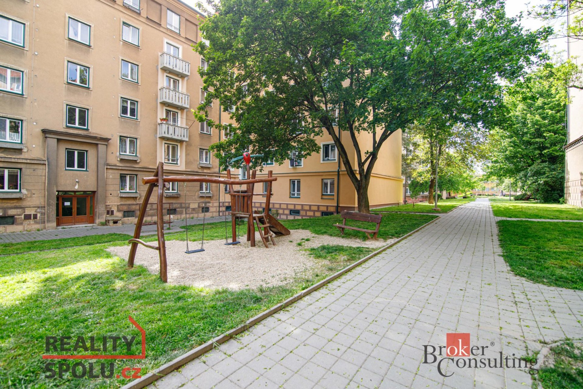 Převod dr. podílu, byty/2+1, 57 m2, nábřeží Svazu protifašistických bojovníků 447/18, 70800 Ostrava,