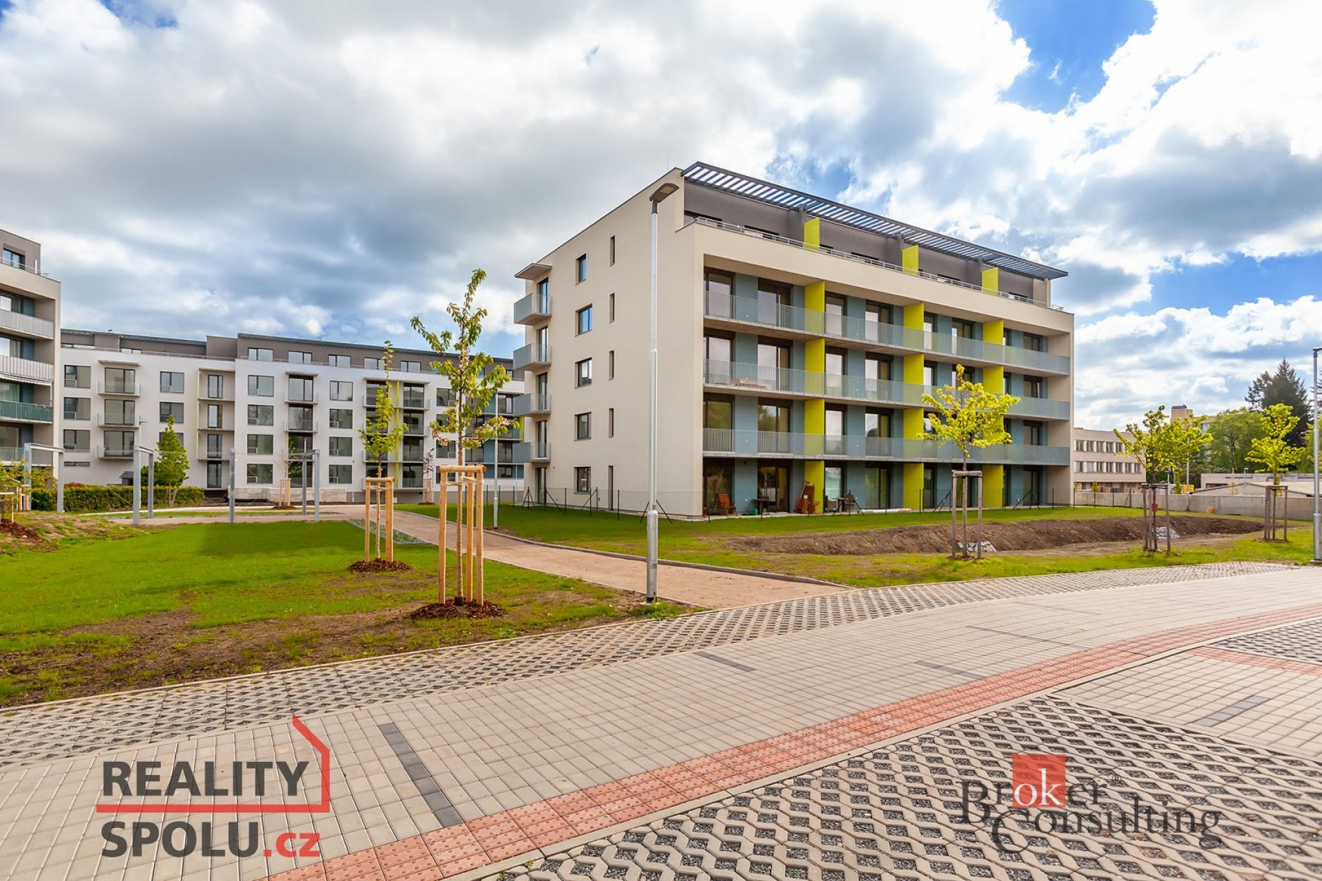 Pronájem, byty/1+kk, 27 m2, Luhanova 1484, 53701 Chrudim, Chrudim [ID 72319]