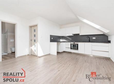 Pronájem bytu, 2+kk, 39 m²