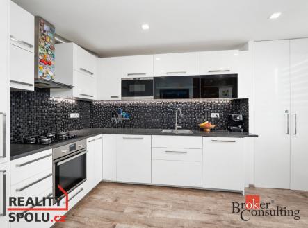 Prodej bytu, 3+1, 86 m² obrázek