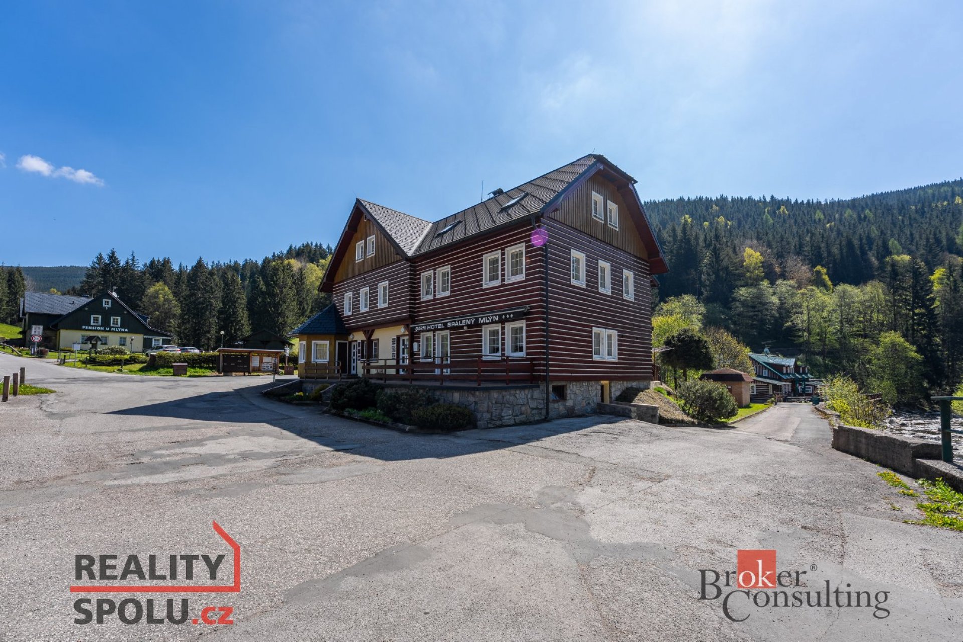 Prodej, komerční/ubytování, 526 m2, Malá Úpa  [ID 71762]