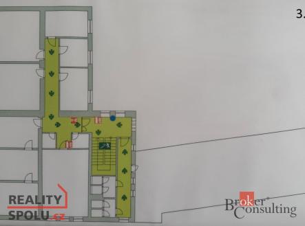 Prodej - komerční objekt, jiný, 740 m²
