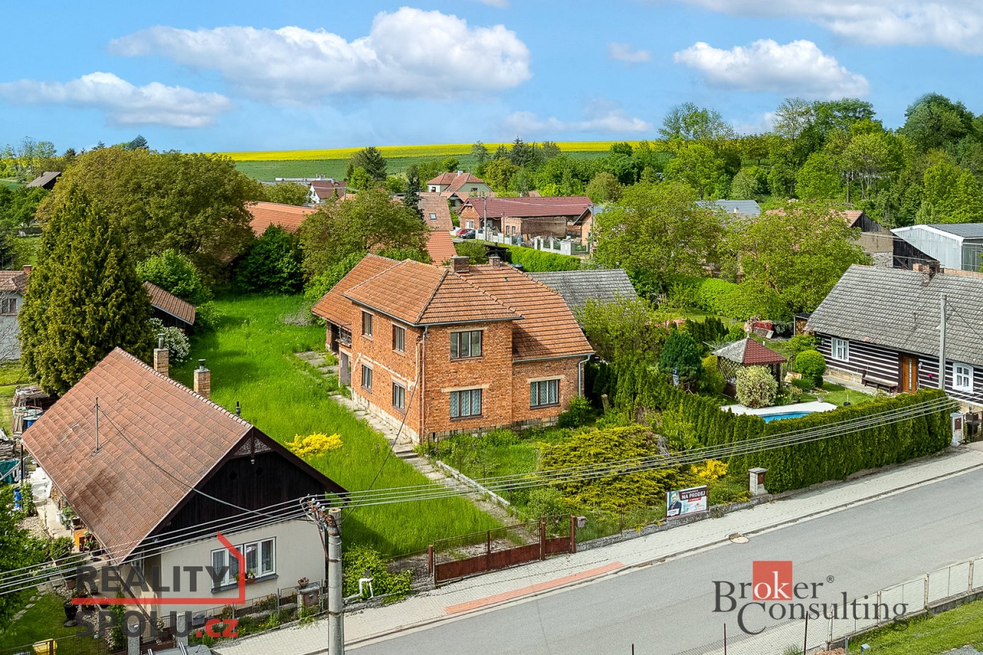 Prodej rodinného domu 5+1, pozemek 2619 m², zahrada, Vinary, okr. Hradec Králové