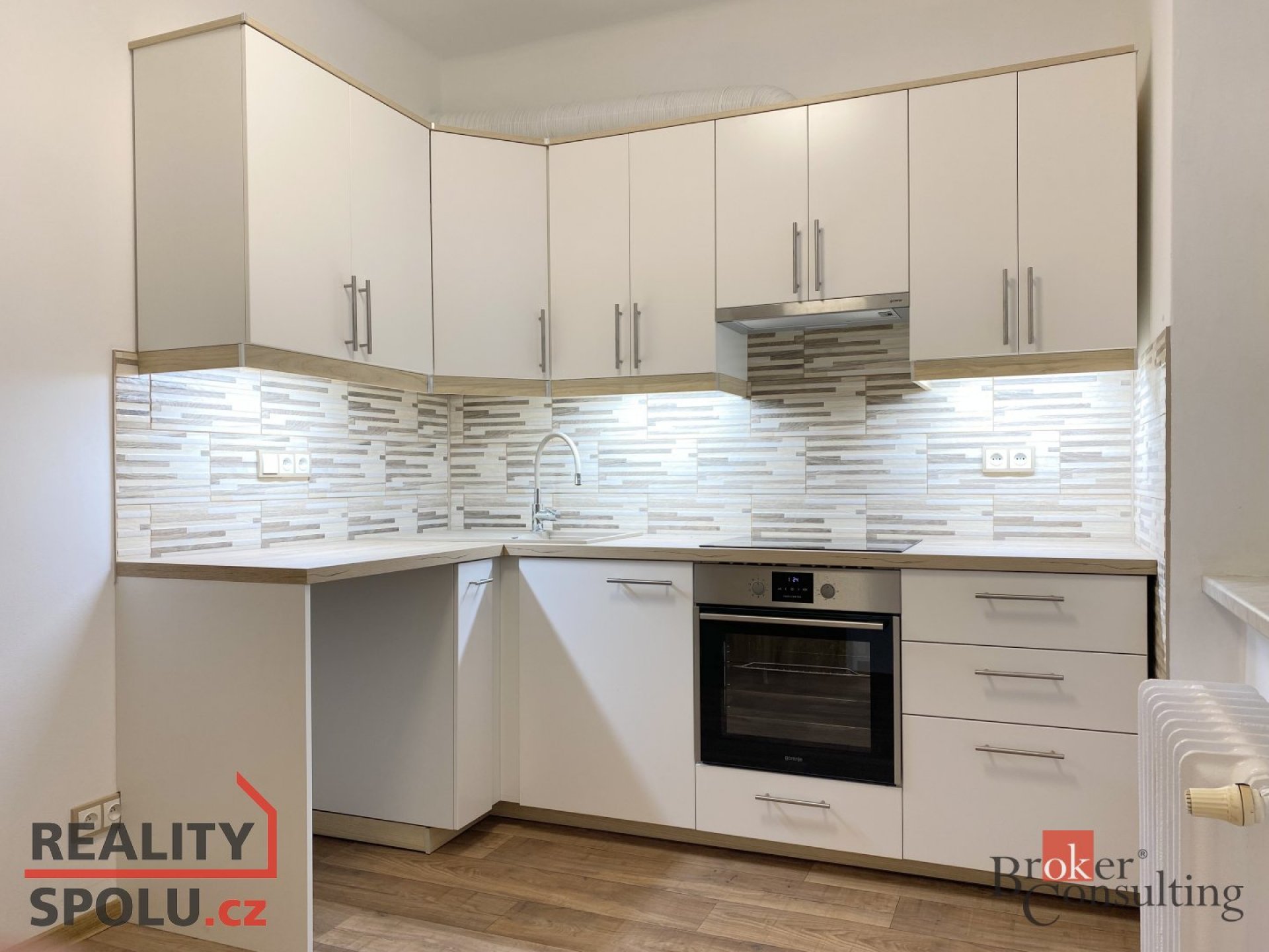 Pronájem, byty/1+1, 40 m2, Zámecký okruh 994/11, Předměstí, 74601 Opava, Opava [ID 72871]
