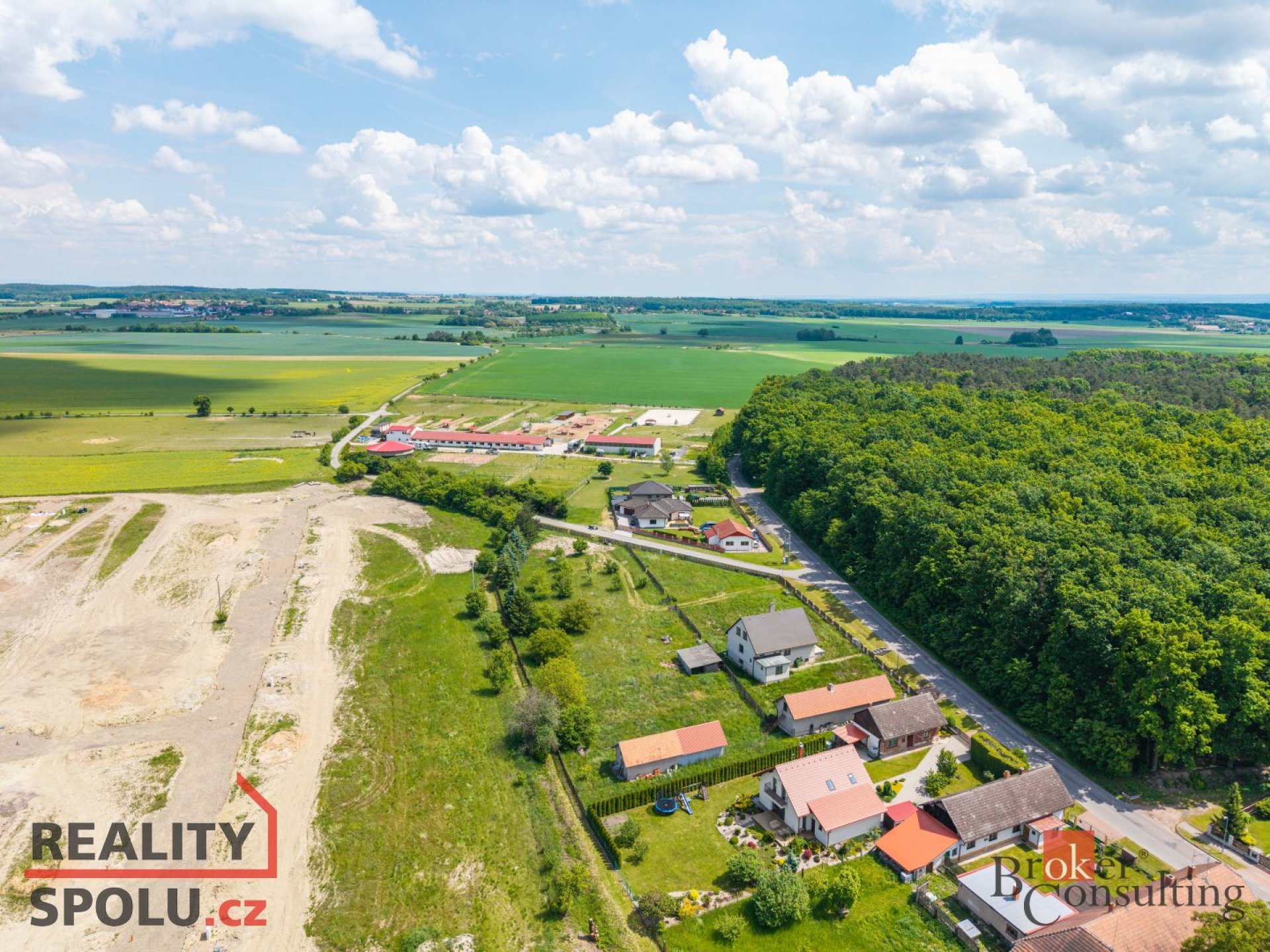 Prodej, pozemky/bydlení, 2739 m2, Klamoš, Hradec Králové [ID 72144]