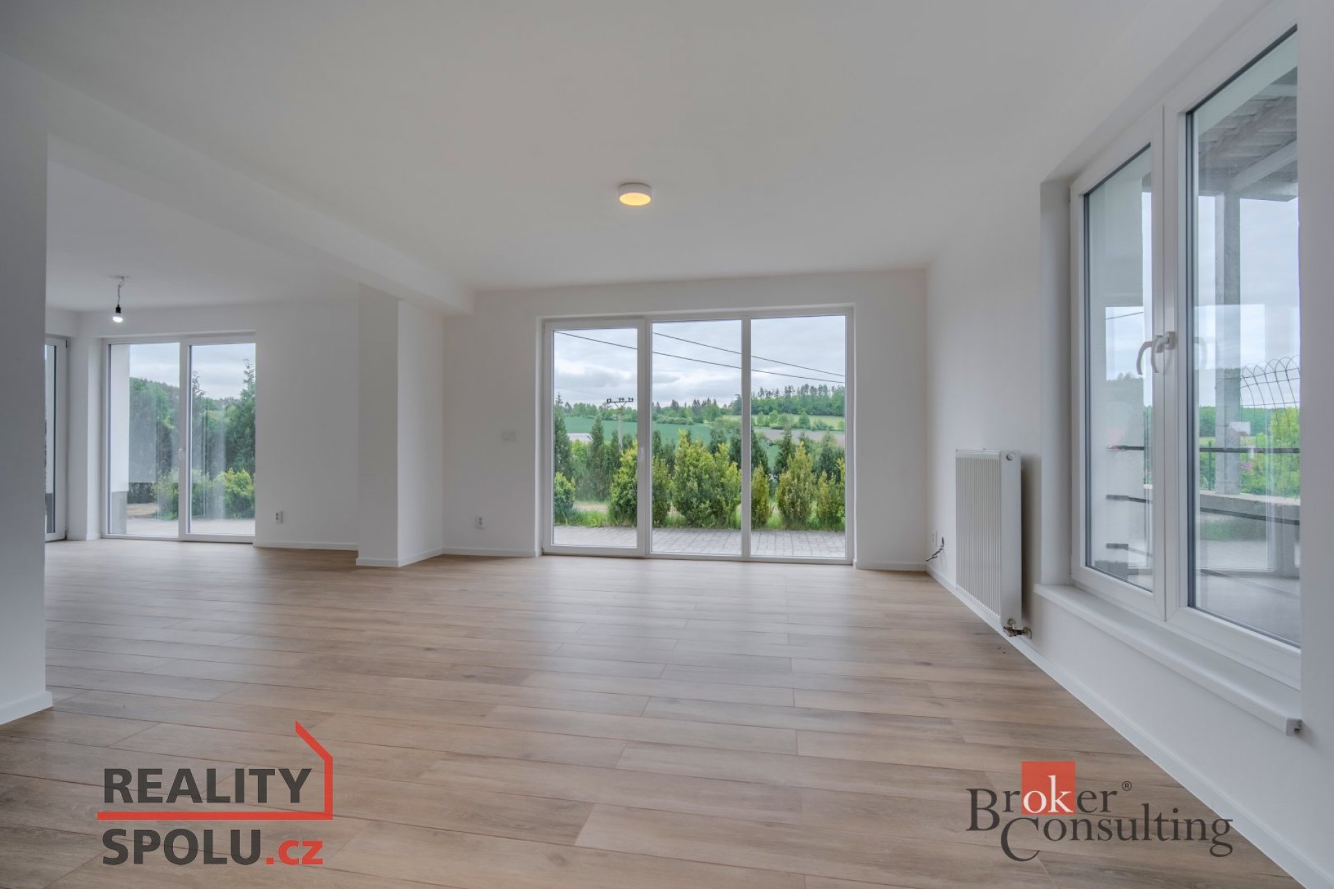 Rodinný dům po rekonstrukci nedaleko Slapské přehrady - Nebřich