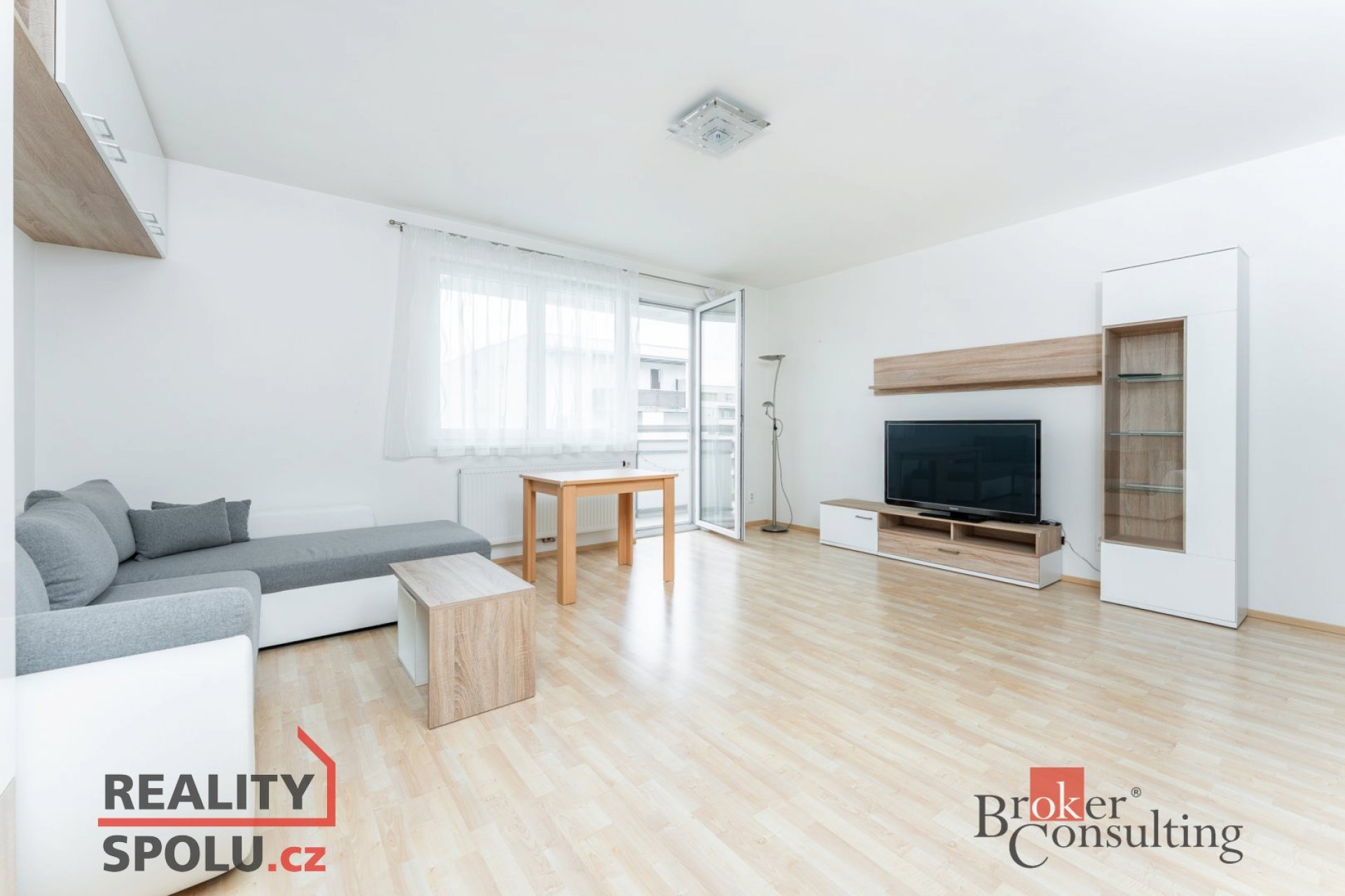 Pronájem bytu 2+KK 57 m2 / Apartment 2+KK (1-bedroom) 57 m2