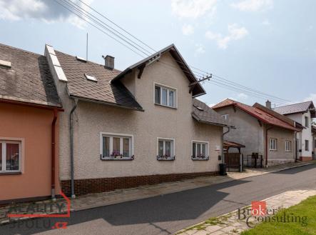 Prodej - dům/vila, 211 m²