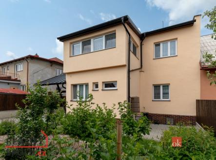 Prodej - dům/vila, 211 m²