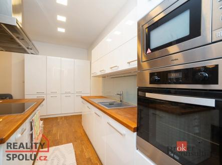 Pronájem bytu, 4+kk, 76 m²