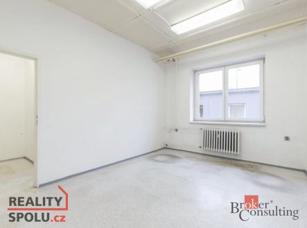 Pronájem - komerční objekt, sklad, 82 m²